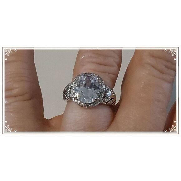 Stunning Vintage 5.25 Ct. Oval & Round Halo/Leaf Design Engagement Ring Sz 8 - Picture 4 of 5